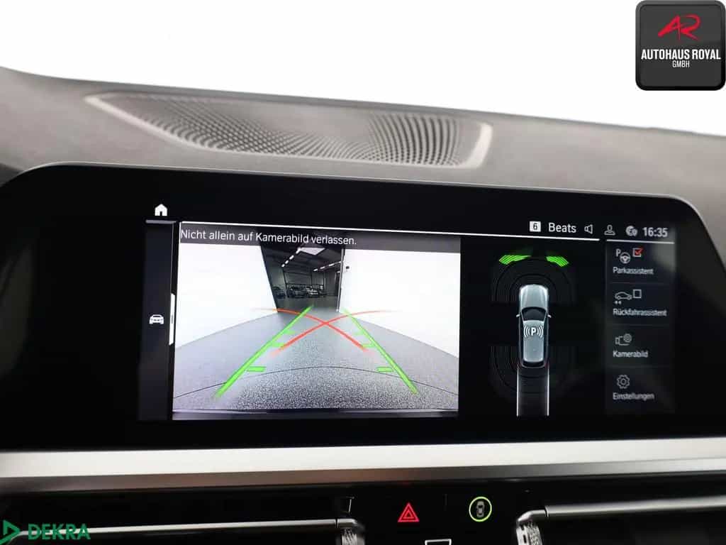 BMW 330 i T M SPORT SHADOW LASER,HUD,KAMERA,KEYLESS 09/2022-photo-17