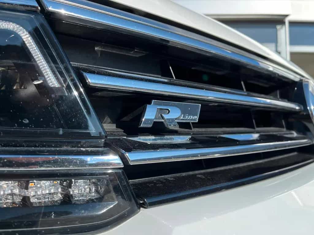 Volkswagen Tiguan 2.0 TSI DSG 4M R-Line 2.HD NAV KAM AHK 12/2017-photo-2