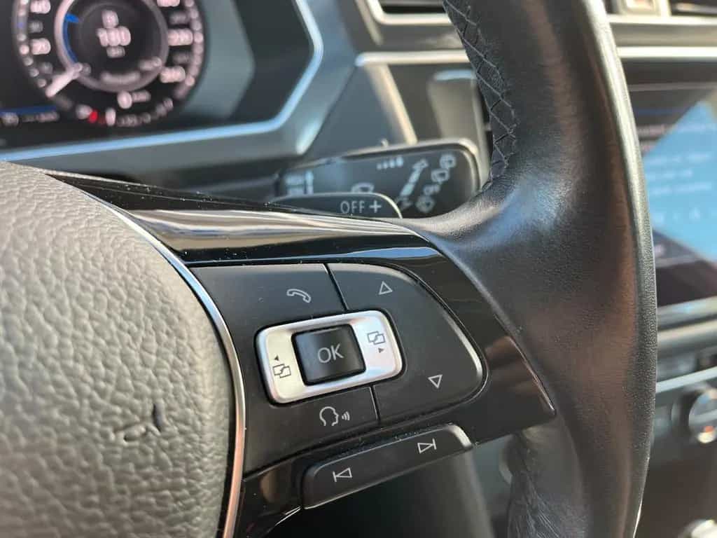 Volkswagen Tiguan 2.0 TSI DSG 4M R-Line 2.HD NAV KAM AHK 12/2017-photo-25