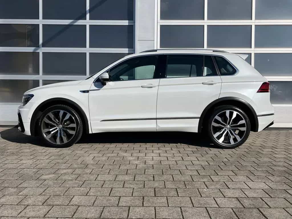 Volkswagen Tiguan 2.0 TSI DSG 4M R-Line 2.HD NAV KAM AHK 12/2017-photo-31