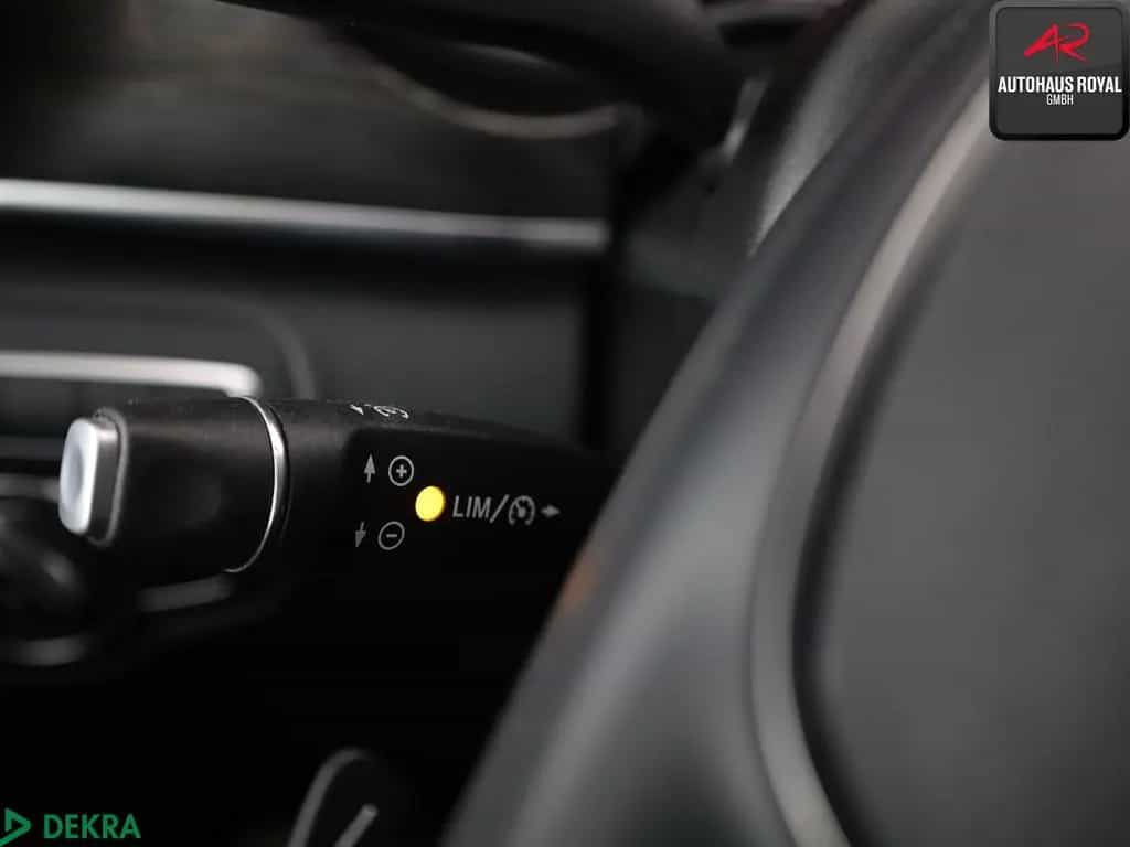 Mercedes-Benz V-Class d LANG 8 SITZE KAMERA,DAB,NAVI,KLIMA,1.HD 01/2021-photo-17