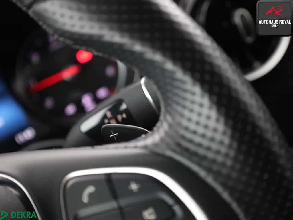 Mercedes-Benz V-Class d LANG 8 SITZE KAMERA,DAB,NAVI,KLIMA,1.HD 01/2021-photo-18