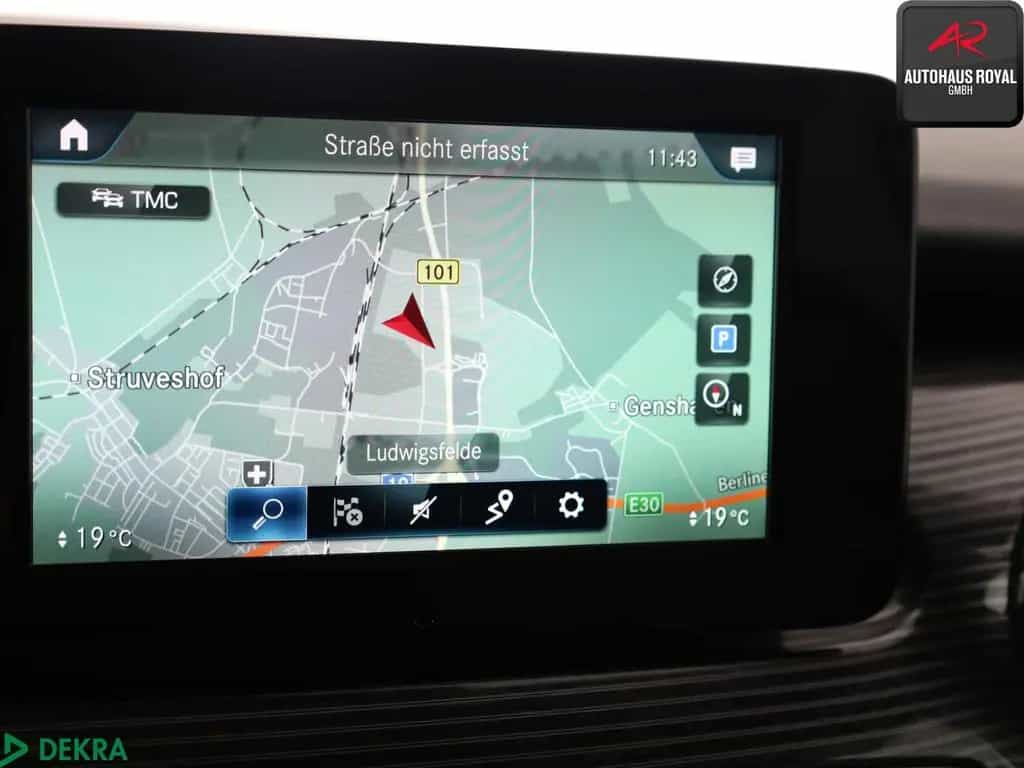 Mercedes-Benz V-Class d LANG 8 SITZE KAMERA,DAB,NAVI,KLIMA,1.HD 01/2021-photo-22