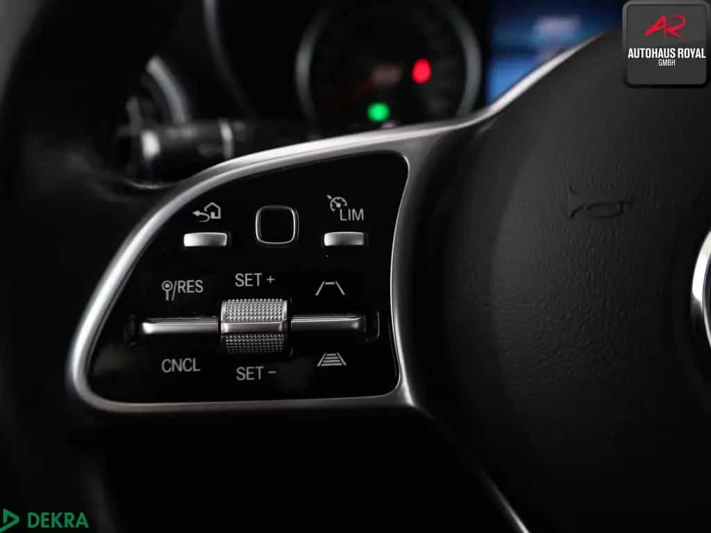 Mercedes-Benz GLC 200 4M AMG 360GRAD,AIRMATIC,HEADUP,DISTRONIC 09/2020-photo-17