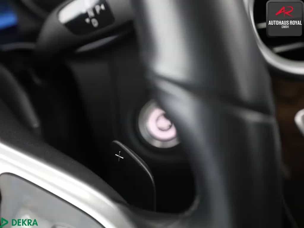 Mercedes-Benz GLC 200 4M AMG 360GRAD,AIRMATIC,HEADUP,DISTRONIC 09/2020-photo-18
