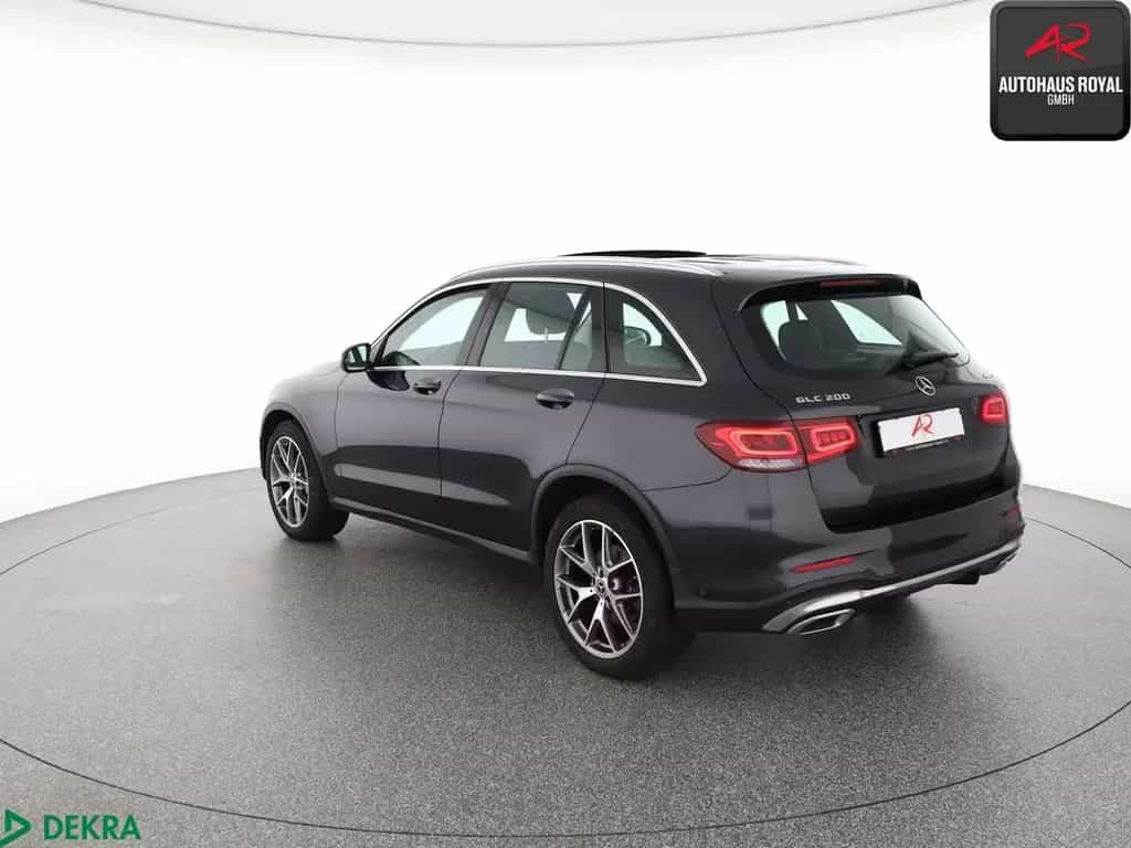 Mercedes-Benz GLC 200 4M AMG 360GRAD,AIRMATIC,HEADUP,DISTRONIC 09/2020-photo-2