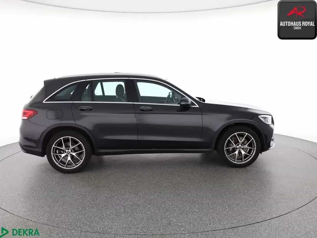 Mercedes-Benz GLC 200 4M AMG 360GRAD,AIRMATIC,HEADUP,DISTRONIC 09/2020-photo-5