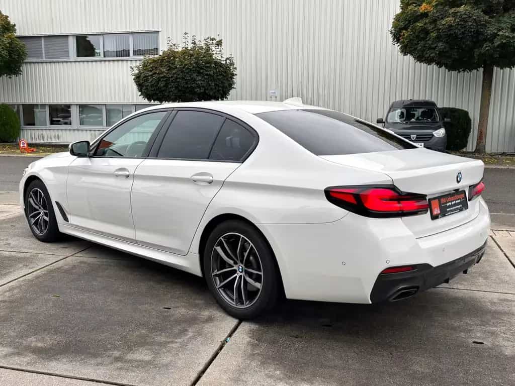 BMW 5 Series 520d Steptr. Limo M-Sport ACC KAM AHK LED SHZ 08/2022-photo-14