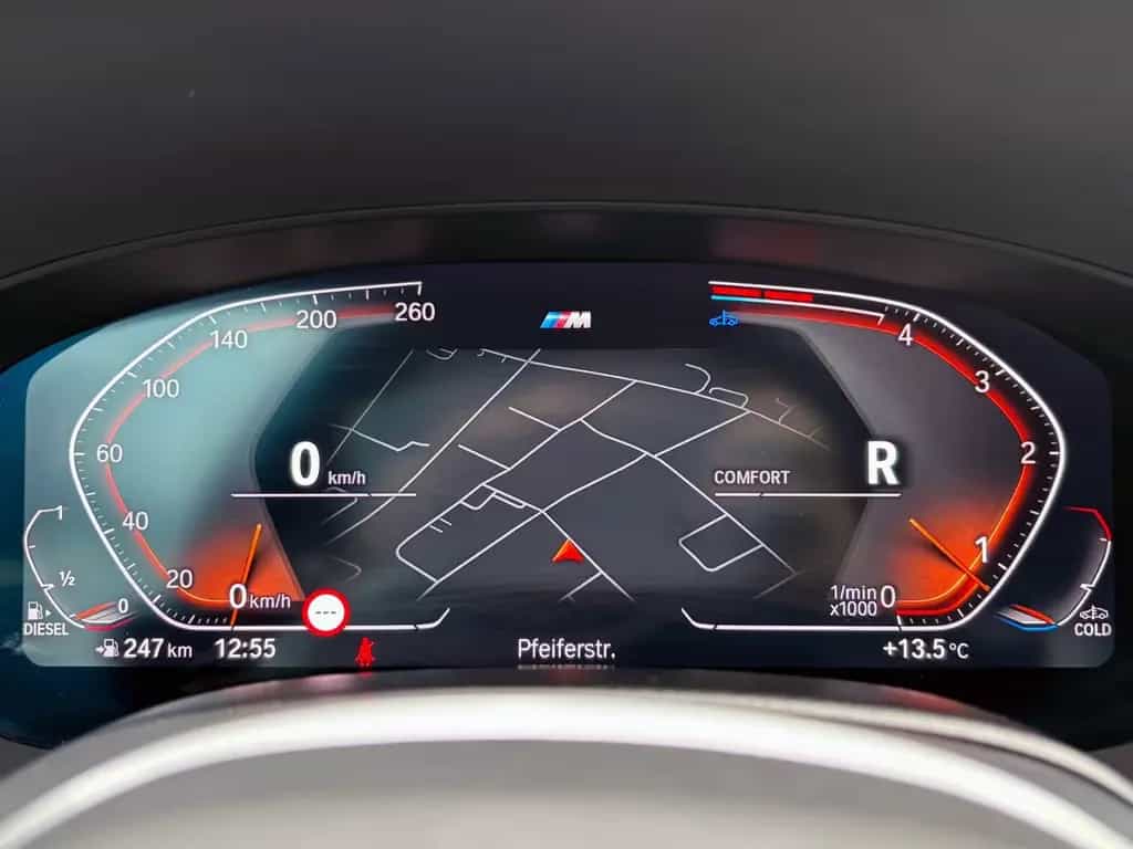 BMW 5 Series 520d Steptr. Limo M-Sport ACC KAM AHK LED SHZ 08/2022-photo-8