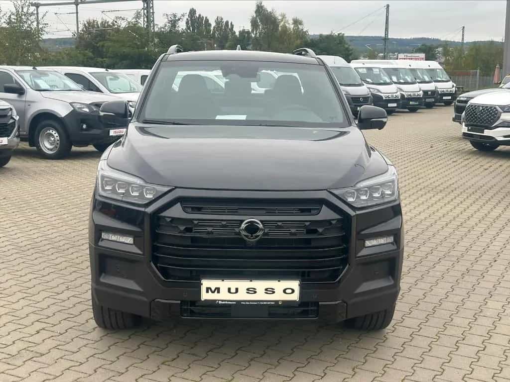 KGM Musso Grand 2.2 KHAN inkl. Zubehörpaket Rollo/AK null-photo-2
