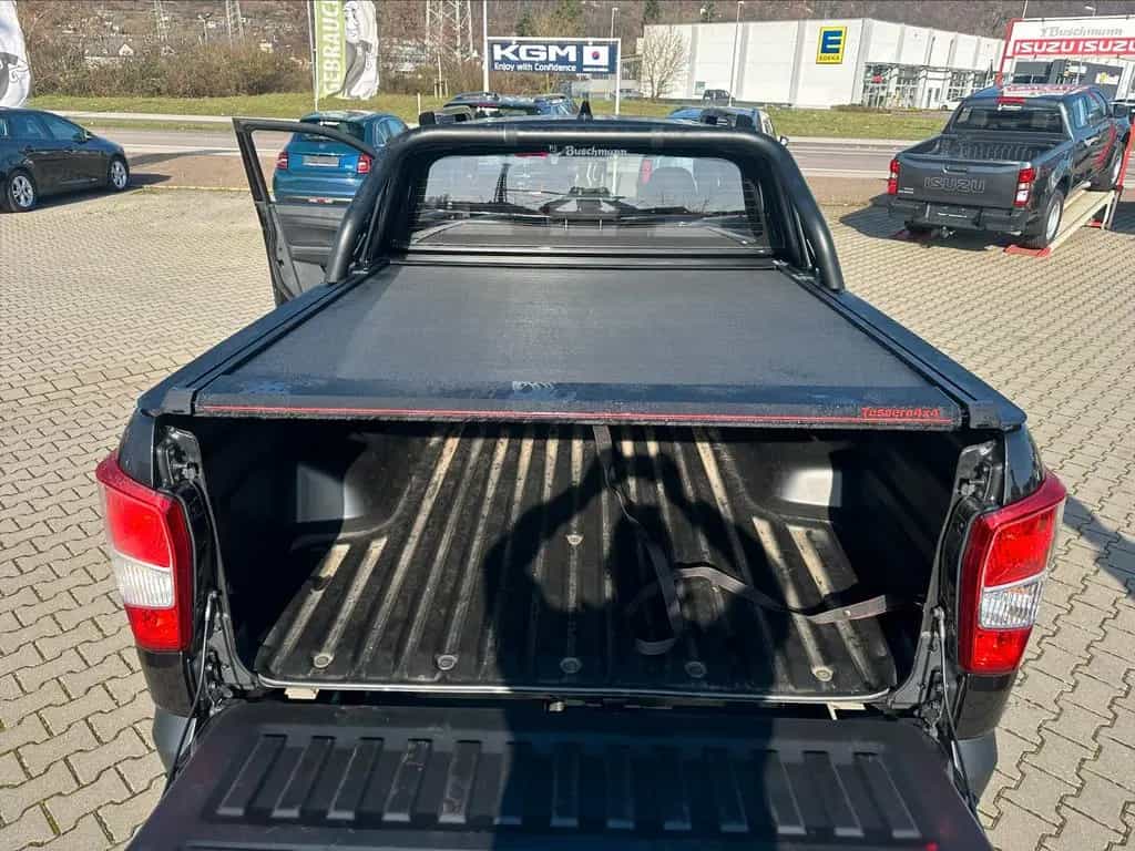 KGM Musso Grand 2.2 KHAN inkl. Zubehörpaket Rollo/AK null-photo-9
