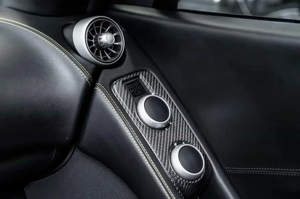 McLaren 650S Spider /Carbon pack/Camera/Lift/El.seats 04/2018-photo-12