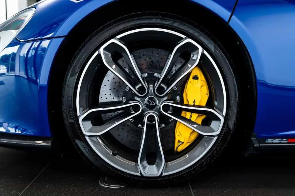 McLaren 650S Spider /Carbon pack/Camera/Lift/El.seats 04/2018-photo-18