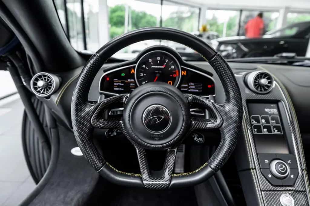 McLaren 650S Spider /Carbon pack/Camera/Lift/El.seats 04/2018-photo-5
