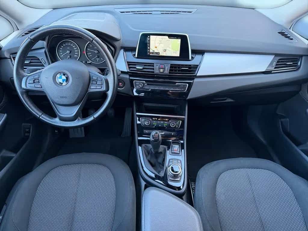 BMW 2 Series 218i Gran Tourer Advantage Navi SHZ PDC  AHK 10/2017-photo-10