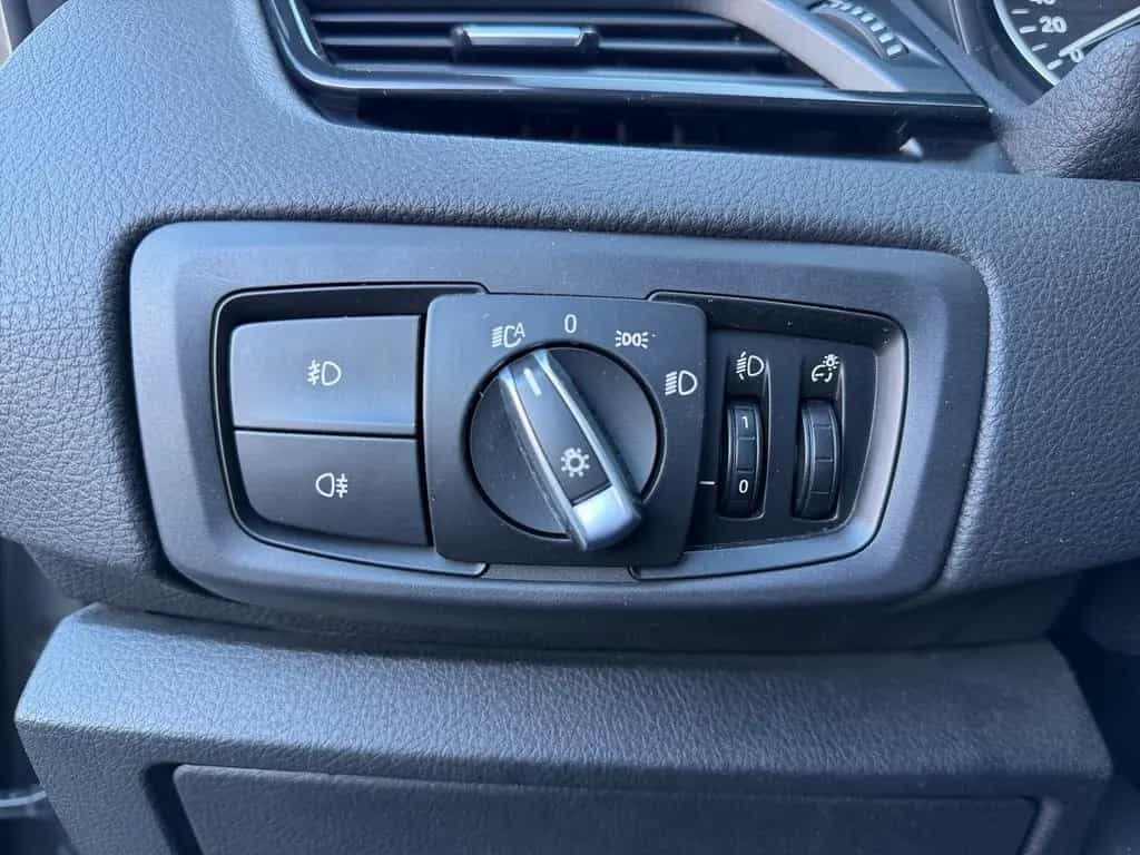 BMW 2 Series 218i Gran Tourer Advantage Navi SHZ PDC  AHK 10/2017-photo-16