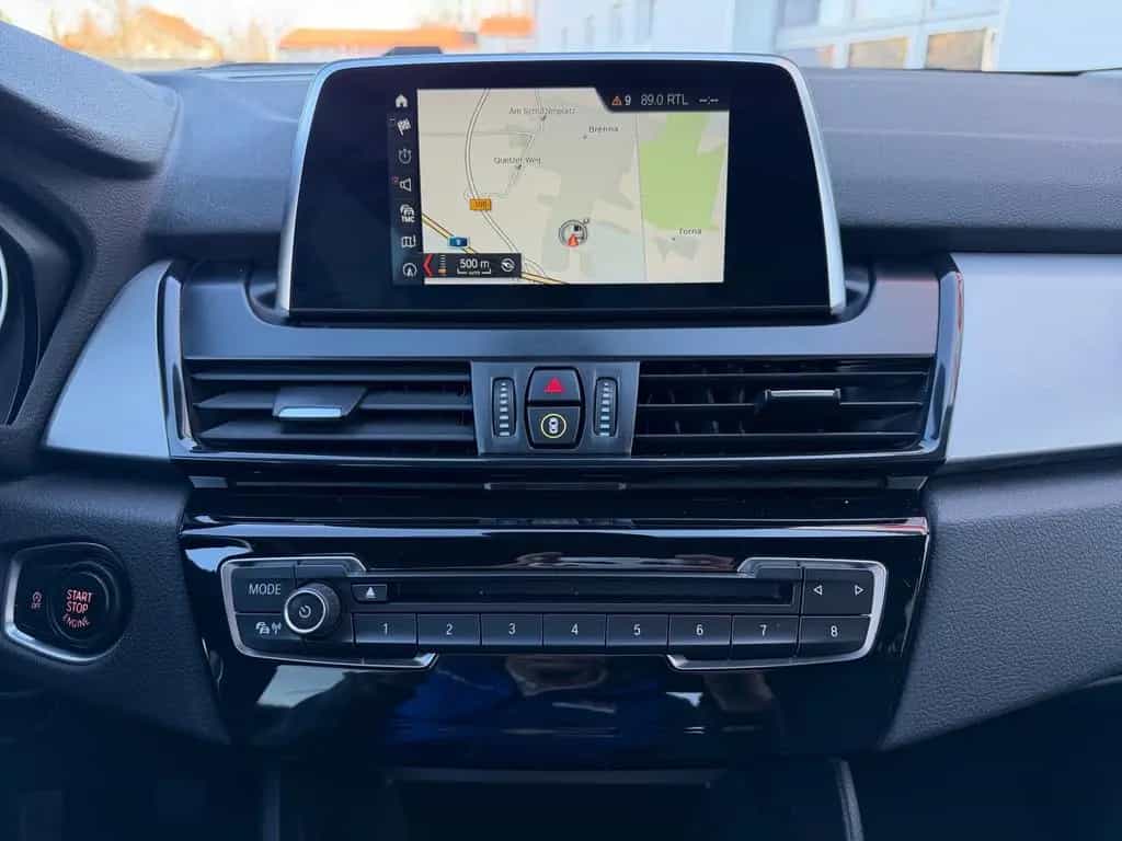BMW 2 Series 218i Gran Tourer Advantage Navi SHZ PDC  AHK 10/2017-photo-20
