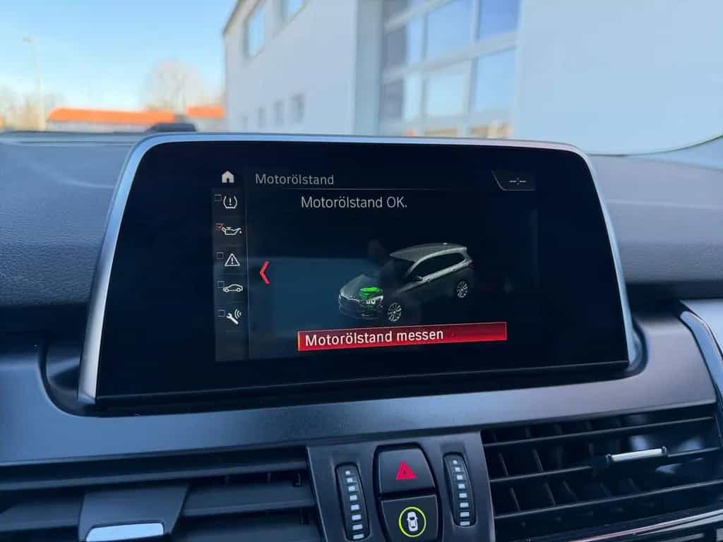 BMW 2 Series 218i Gran Tourer Advantage Navi SHZ PDC  AHK 10/2017-photo-23