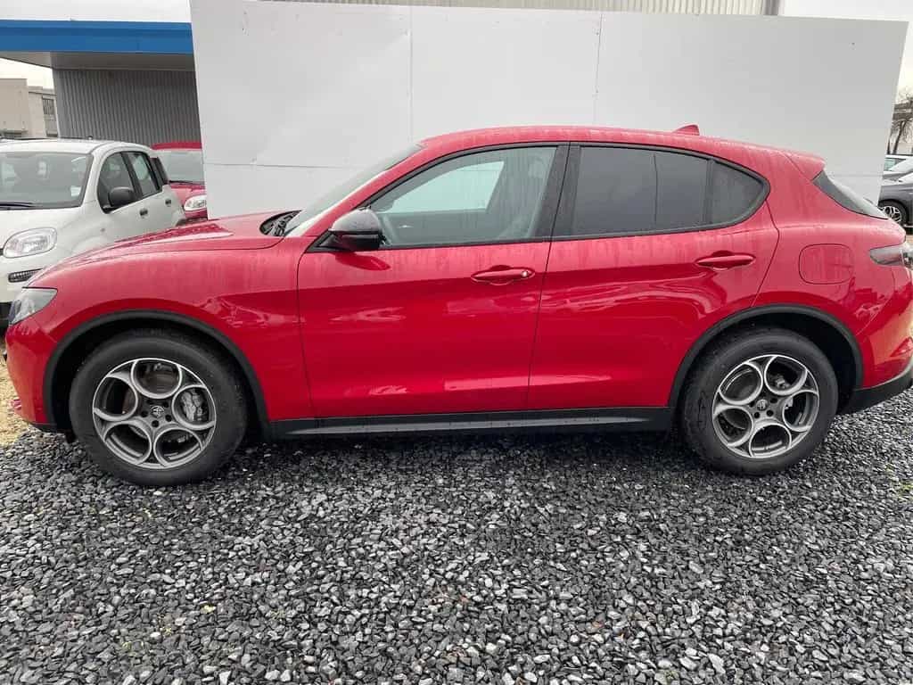 Alfa Romeo Stelvio SPRINT 2.2 Multijet AUT AWD NAVI ACC ... 10/2024-photo-1