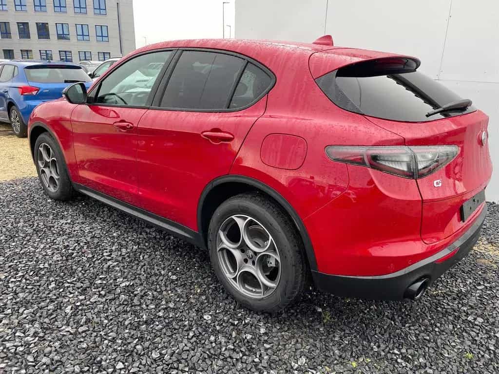Alfa Romeo Stelvio SPRINT 2.2 Multijet AUT AWD NAVI ACC ... 10/2024-photo-2
