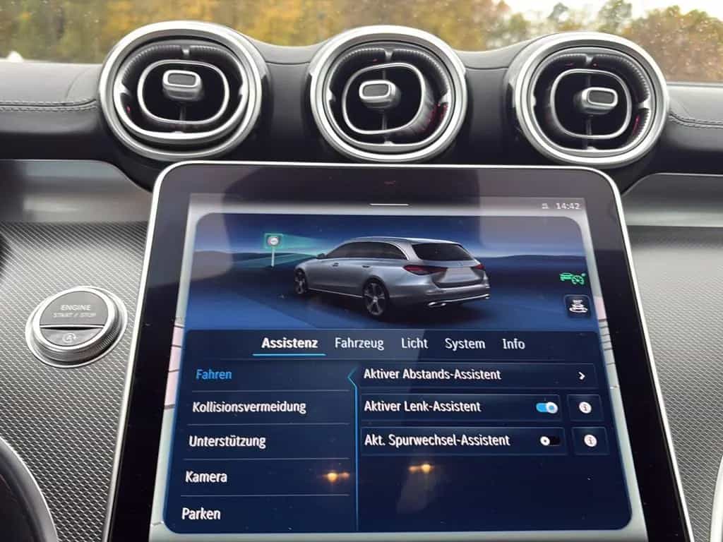 Mercedes-Benz C-Class 300 T AMG*Burmest*AHK*Mubeam*Distro*360*Energi 08/2023-photo-22