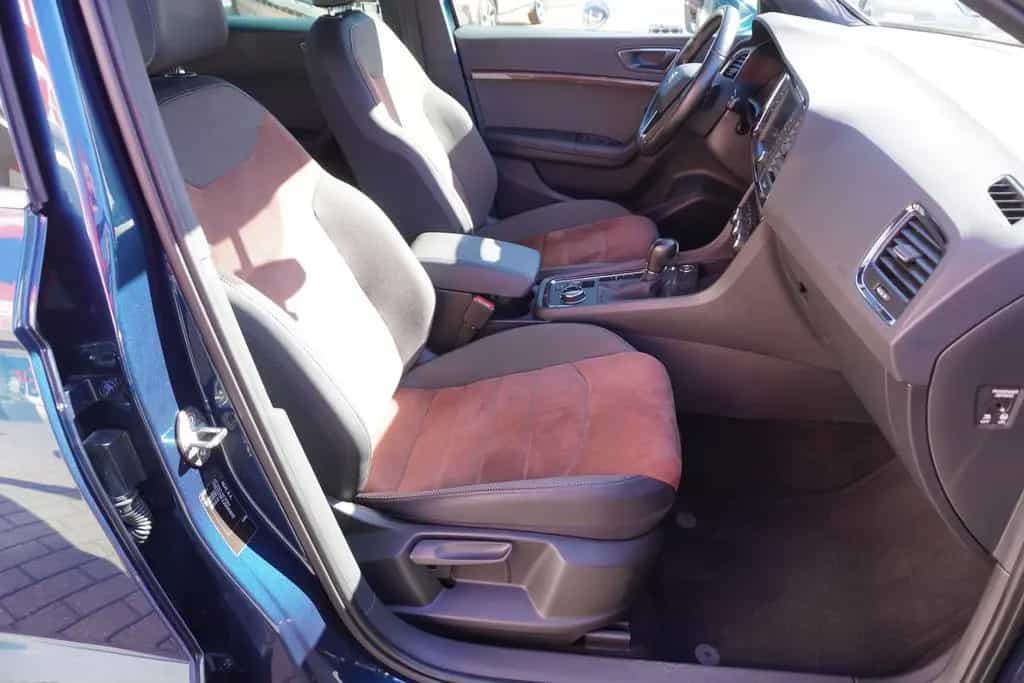 Seat Ateca 2.0 TSI Xcellence 4Drive LED Navi Kamera 07/2018-photo-30