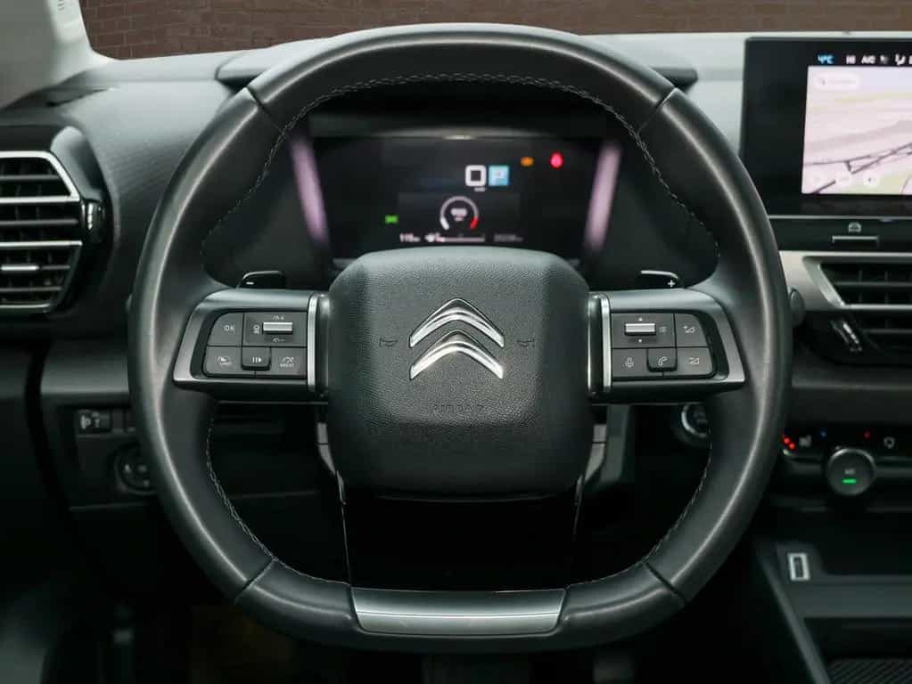 Citroën C4 Shine 10/2023-photo-13