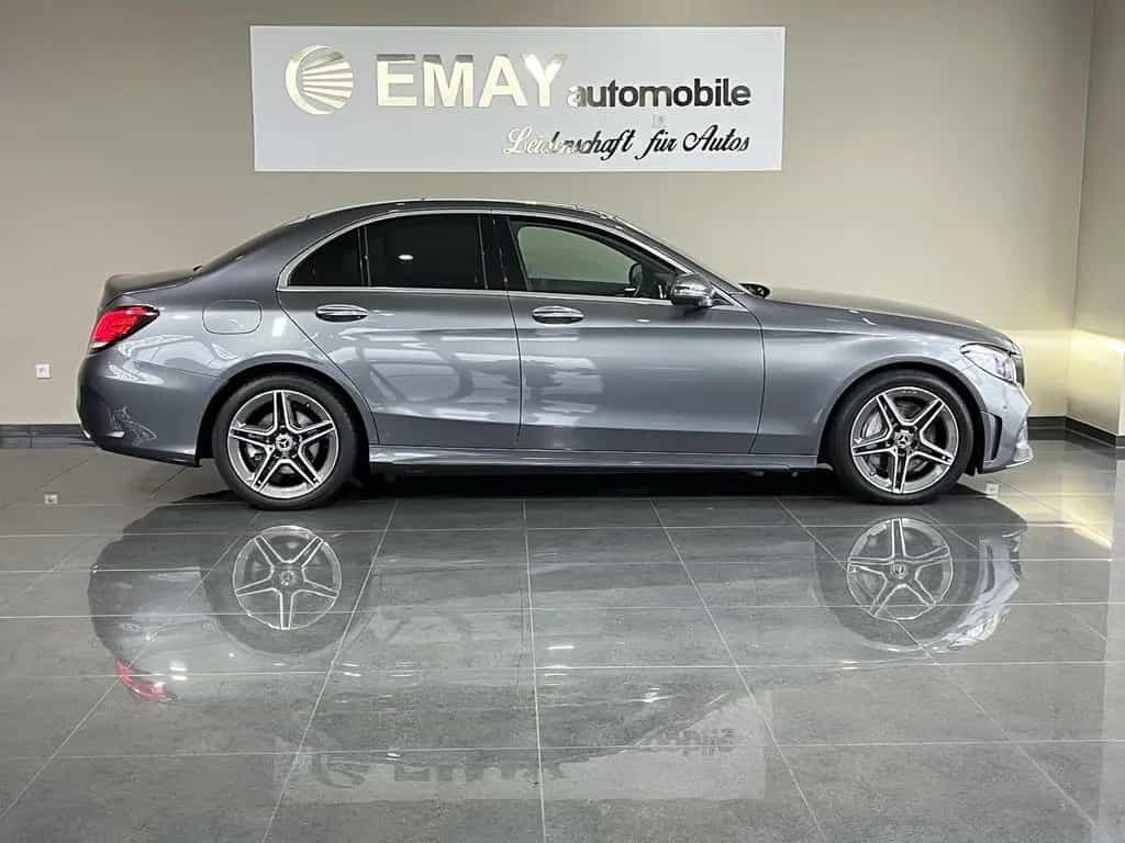 Mercedes-Benz C-Class 300 Amg Line /P.Dach/Head-UP/Leder/LED/ 01/2019-photo-1