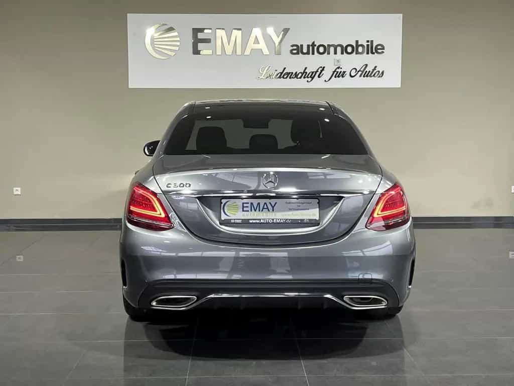 Mercedes-Benz C-Class 300 Amg Line /P.Dach/Head-UP/Leder/LED/ 01/2019-photo-4