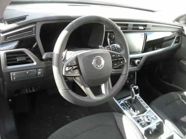 KGM Korando 1.5 Essential AUTOMATIC TEMPOM. PDC+KAM. null-photo-4
