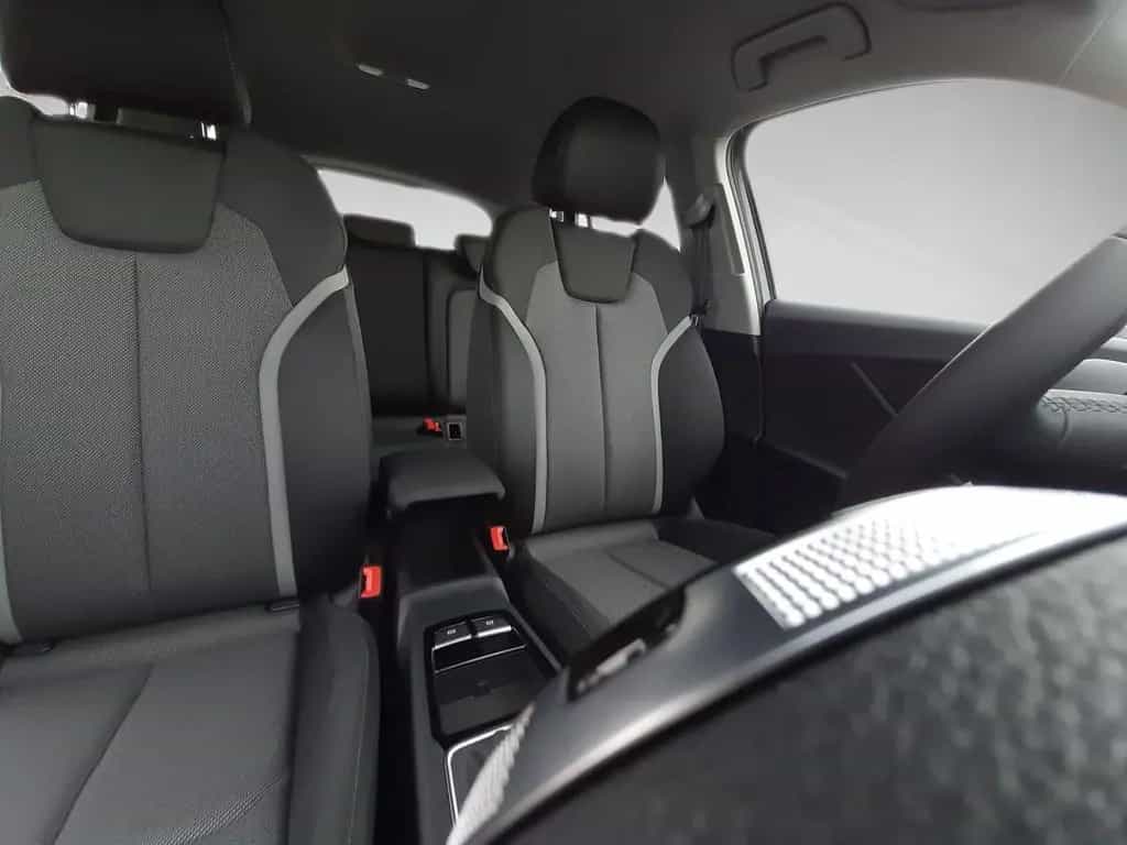 Audi Q2 35 1.5 TFSI S line LED-Matrix.Rückfahrkamera 04/2025-photo-16
