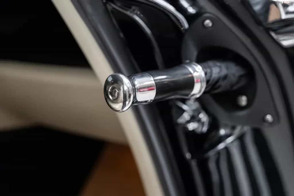Rolls-Royce Phantom Drophead - Full Service History - Teak D 09/2008-photo-8