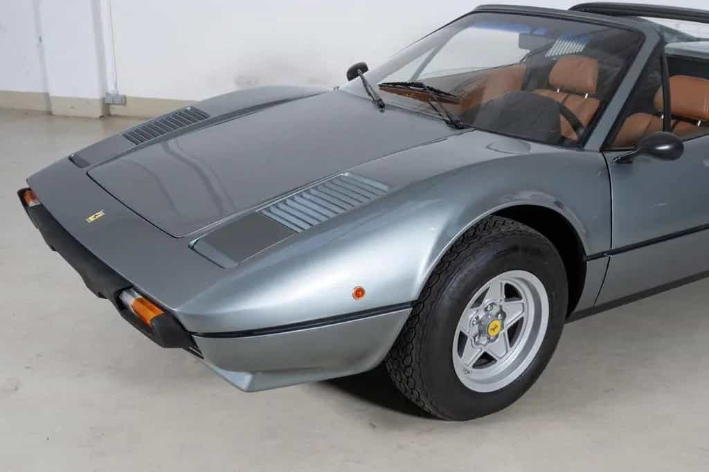 Ferrari 308 GTS - Nut & Bolt Restored - Grigio Fer 700/C 02/1978-photo-16