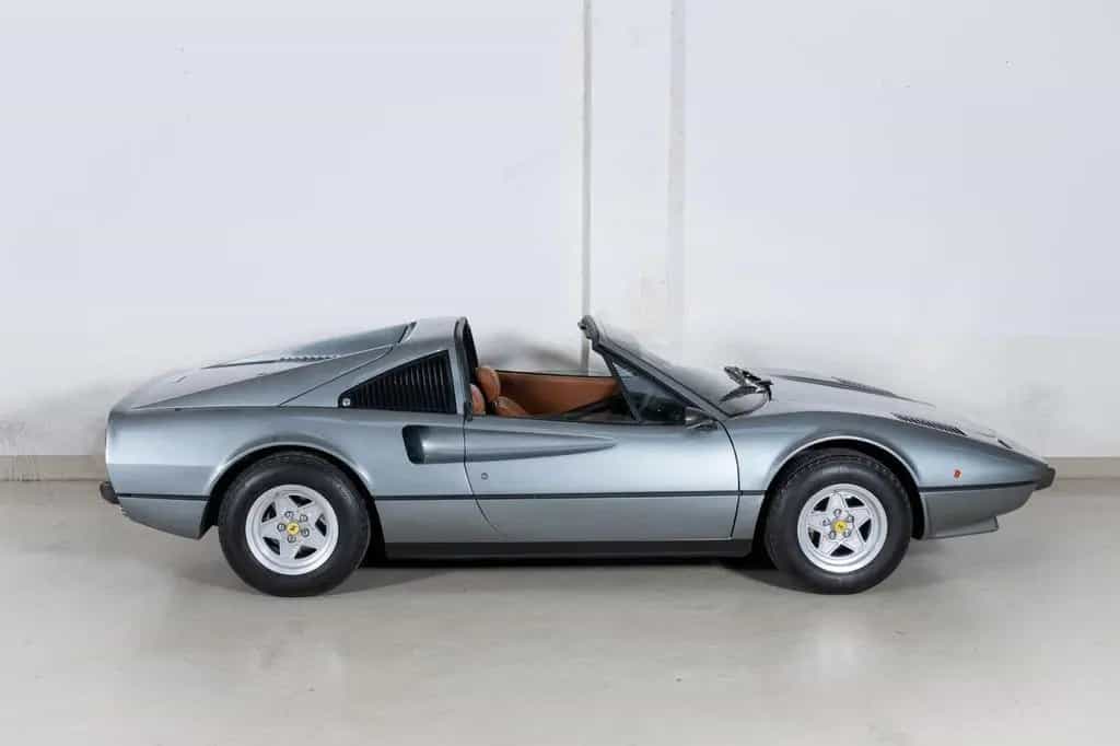 Ferrari 308 GTS - Nut & Bolt Restored - Grigio Fer 700/C 02/1978-photo-2