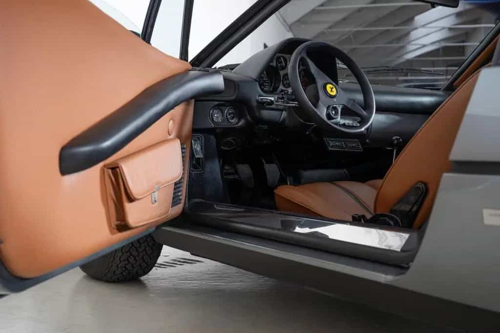 Ferrari 308 GTS - Nut & Bolt Restored - Grigio Fer 700/C 02/1978-photo-6
