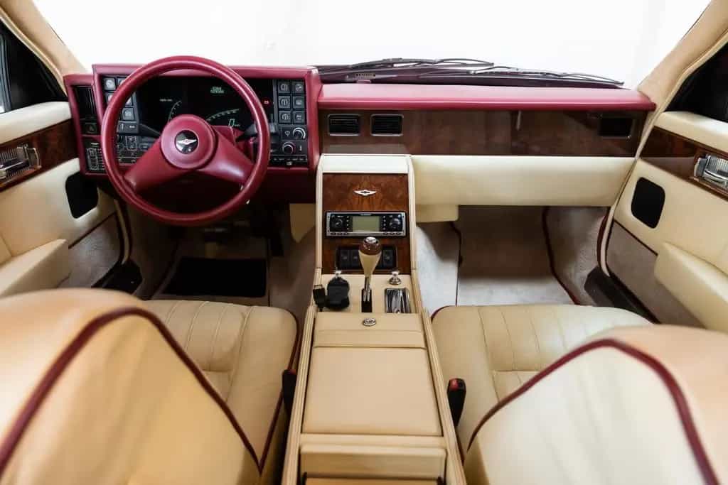 Aston Martin Lagonda Series 4 - 1 of 72 LHD - Full History 05/1992-photo-18