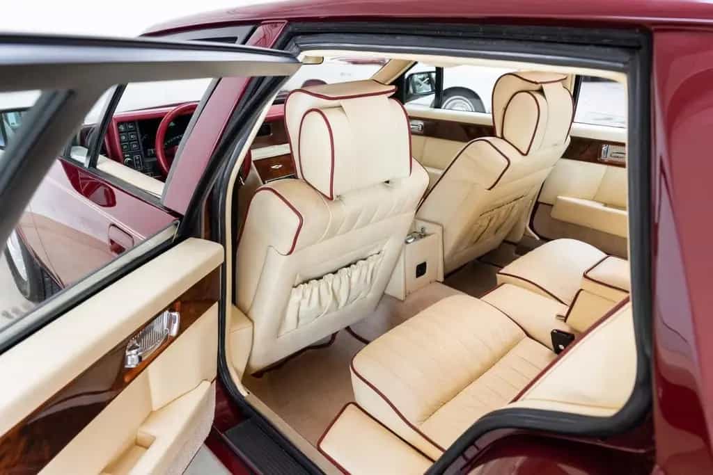 Aston Martin Lagonda Series 4 - 1 of 72 LHD - Full History 05/1992-photo-22