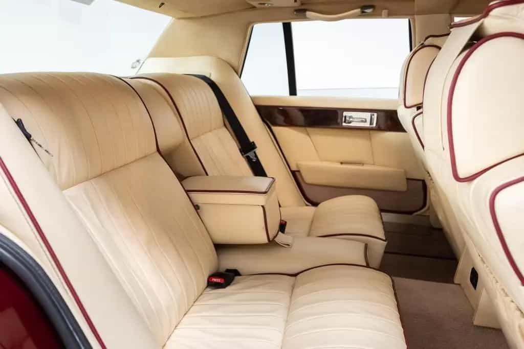Aston Martin Lagonda Series 4 - 1 of 72 LHD - Full History 05/1992-photo-23