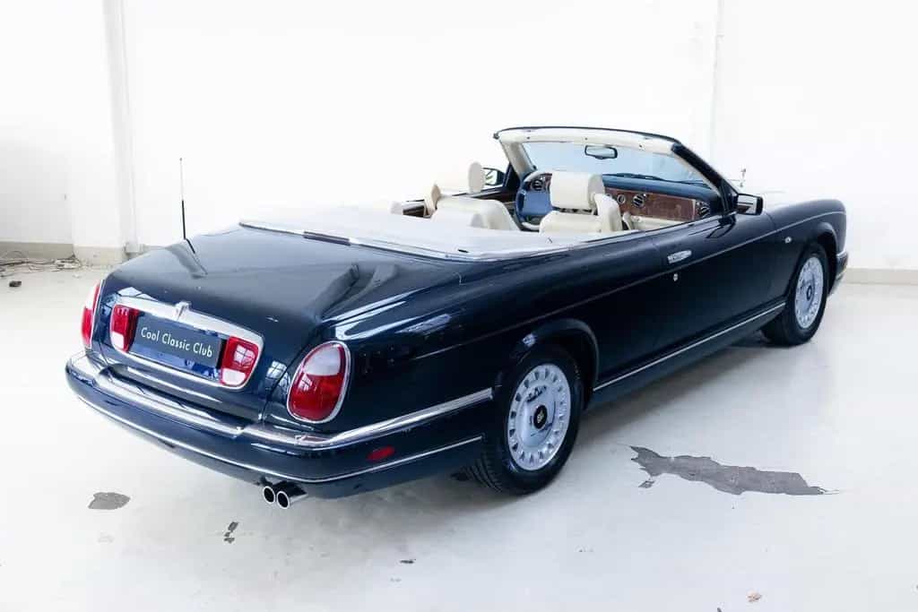 Rolls-Royce Corniche V Cabrio - Low Mileage - 1 of 374 - 04/2000-photo-3
