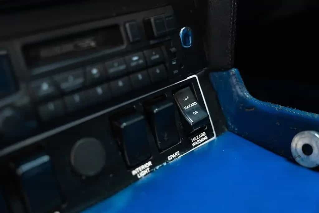 Aston Martin DBS V8 Series 2 - ZF 5-Speed - LHD - EU Car - 04/1972-photo-17