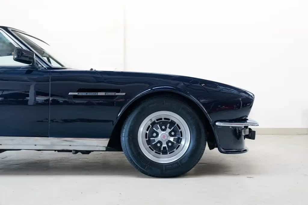 Aston Martin DBS V8 Series 2 - ZF 5-Speed - LHD - EU Car - 04/1972-photo-22