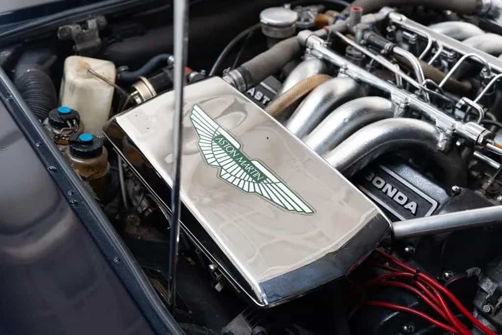 Aston Martin DBS V8 Series 2 - ZF 5-Speed - LHD - EU Car - 04/1972-photo-32