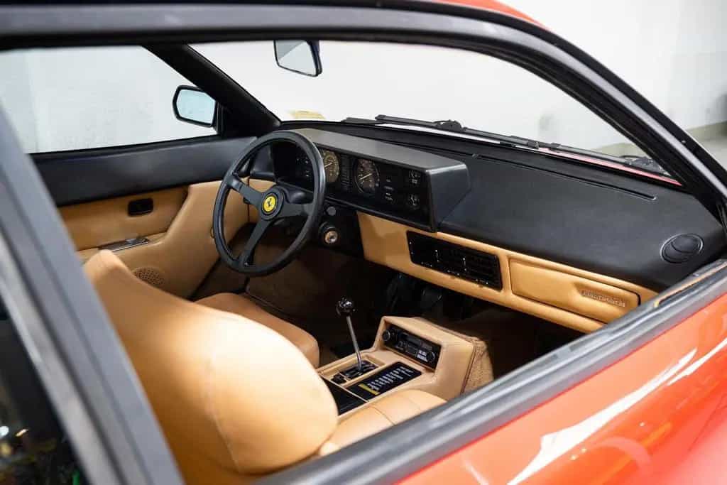 Ferrari Mondial 8 Quattrovalvole - Fully Serviced - Low 02/1985-photo-22