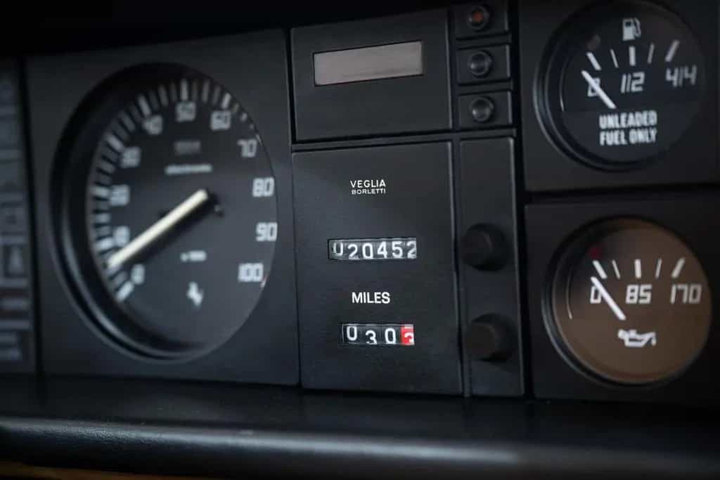 Ferrari Mondial 8 Quattrovalvole - Fully Serviced - Low 02/1985-photo-26