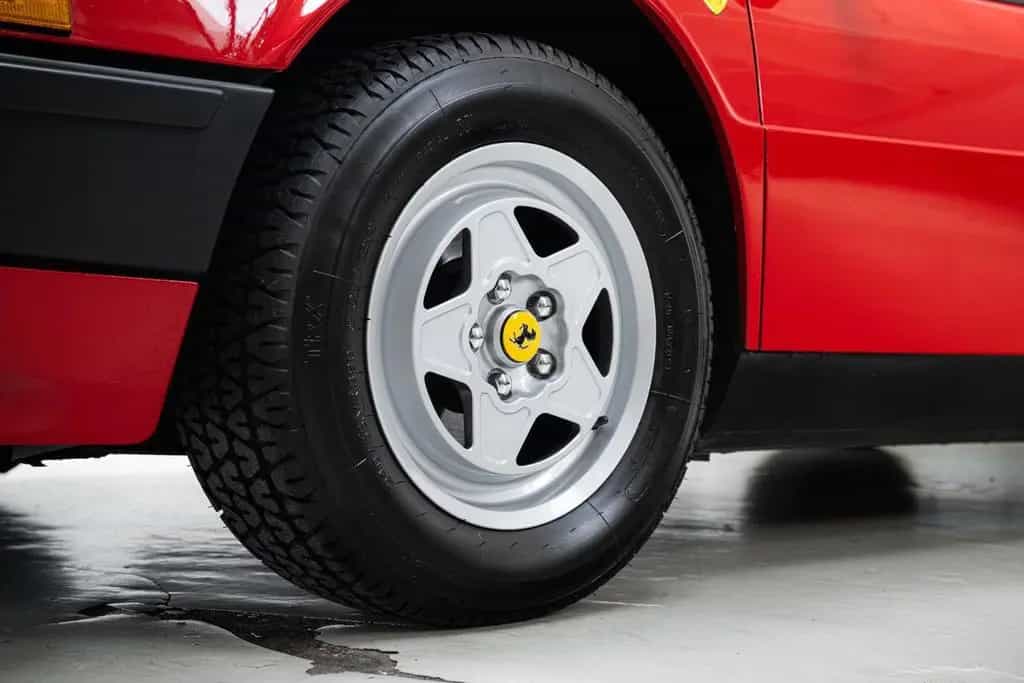 Ferrari Mondial 8 Quattrovalvole - Fully Serviced - Low 02/1985-photo-5