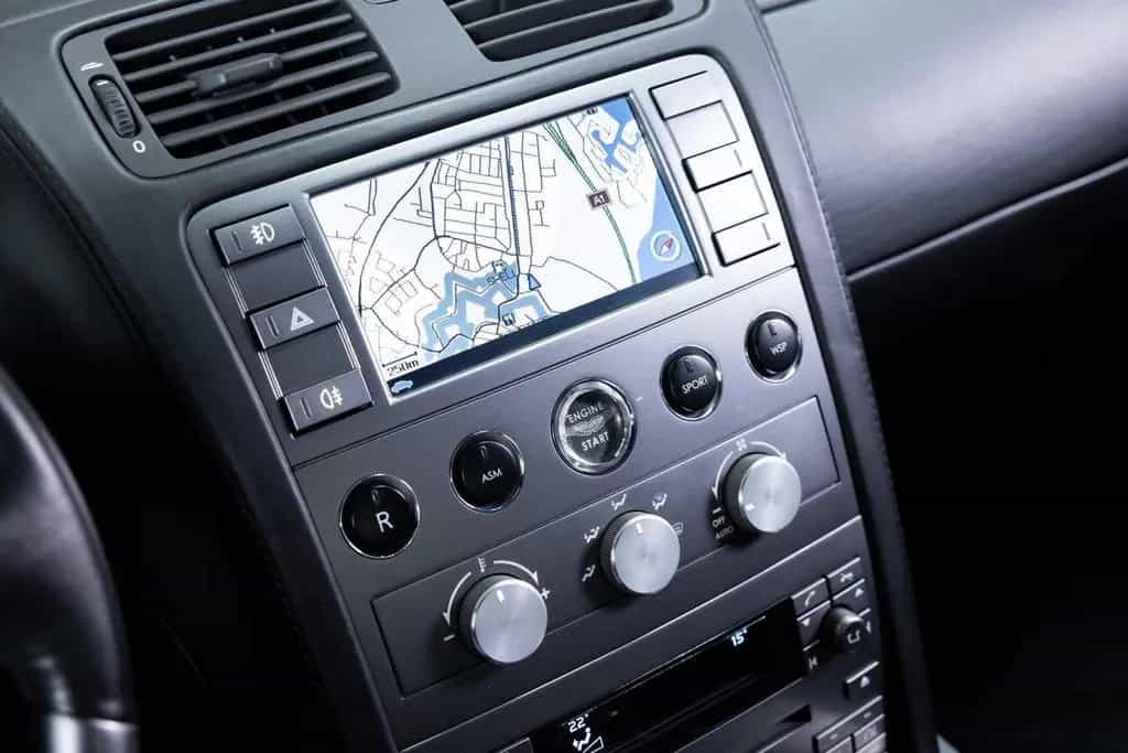 Aston Martin Vanquish V12 - S 5.9 - Dealer Maintained - 02/2006-photo-15
