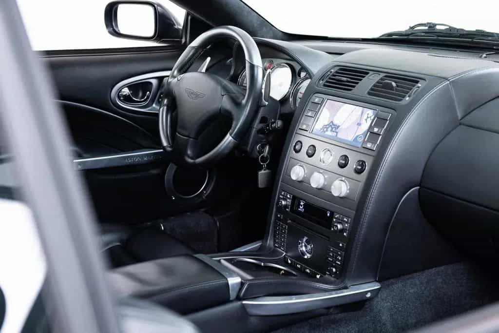 Aston Martin Vanquish V12 - S 5.9 - Dealer Maintained - 02/2006-photo-19
