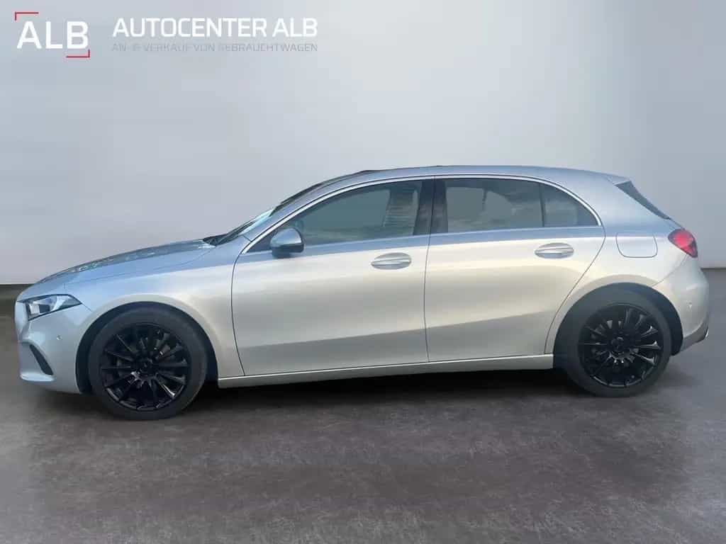 Mercedes-Benz A 200 /AUTOMATIK/WIDESCREEN/EURO6/TOP/ 10/2019-photo-1