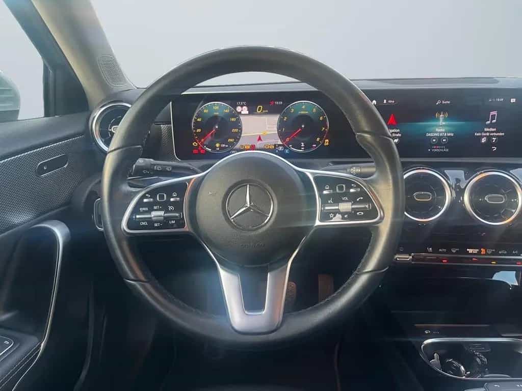 Mercedes-Benz A 200 /AUTOMATIK/WIDESCREEN/EURO6/TOP/ 10/2019-photo-14