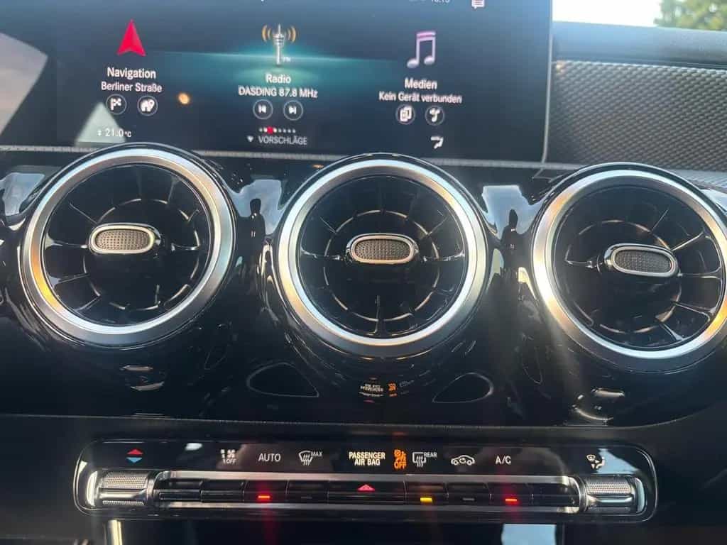 Mercedes-Benz A 200 /AUTOMATIK/WIDESCREEN/EURO6/TOP/ 10/2019-photo-20
